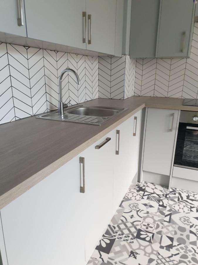 The Spires Serviced Apartments Кардиф Екстериор снимка