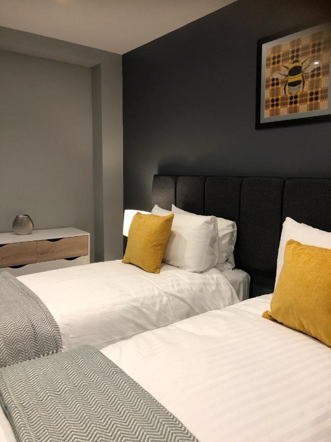 The Spires Serviced Apartments Кардиф Екстериор снимка